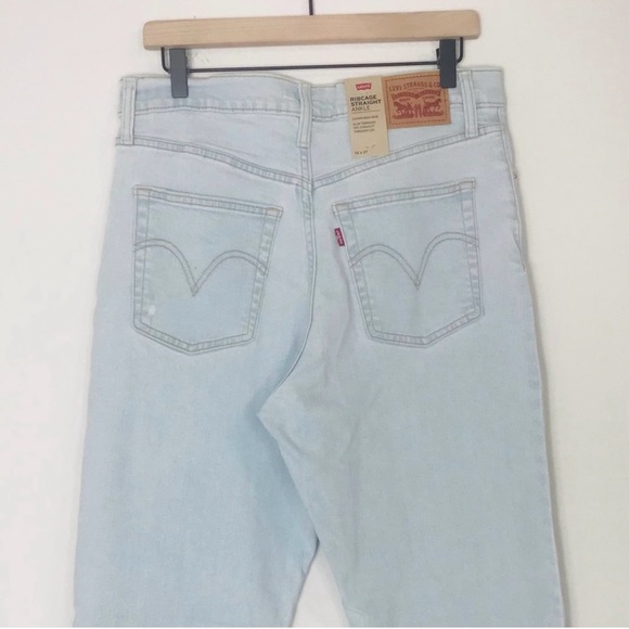New! Levi’s Ribcage Straight Ankle Light Wash Distressed Button Fly Jeans - Picture 3 of 11